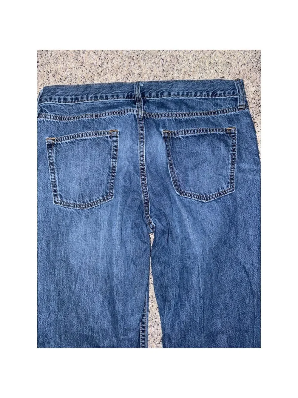 Old Navy Straight Fit Jeans Men’s 34x30 Blue Medium Wash Classic Denim